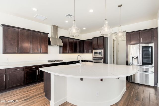 16303 N 2ND Avenue, Phoenix, AZ 85023