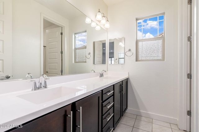 16303 N 2ND Avenue, Phoenix, AZ 85023