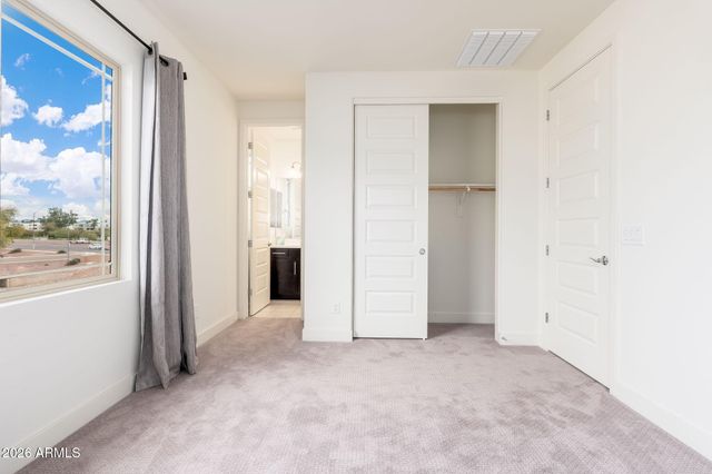 16303 N 2ND Avenue, Phoenix, AZ 85023