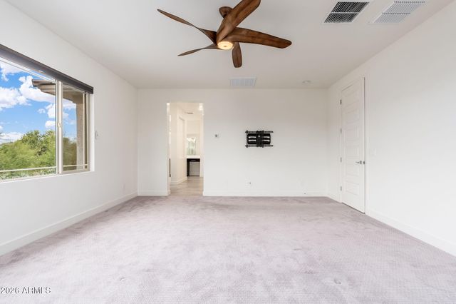 16303 N 2ND Avenue, Phoenix, AZ 85023