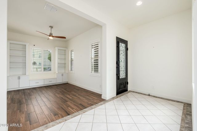 16303 N 2ND Avenue, Phoenix, AZ 85023