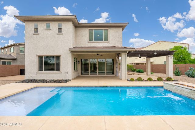 16303 N 2ND Avenue, Phoenix, AZ 85023