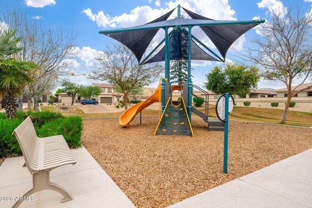 16303 N 2ND Avenue, Phoenix, AZ 85023