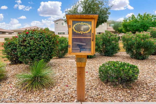 16303 N 2ND Avenue, Phoenix, AZ 85023