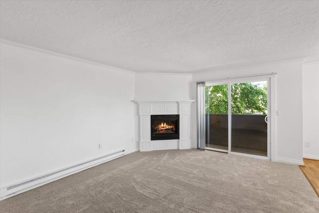 837 S Cowley St, Spokane, WA 99202