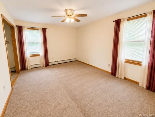 5 Forest Lane, Coram, NY 11727