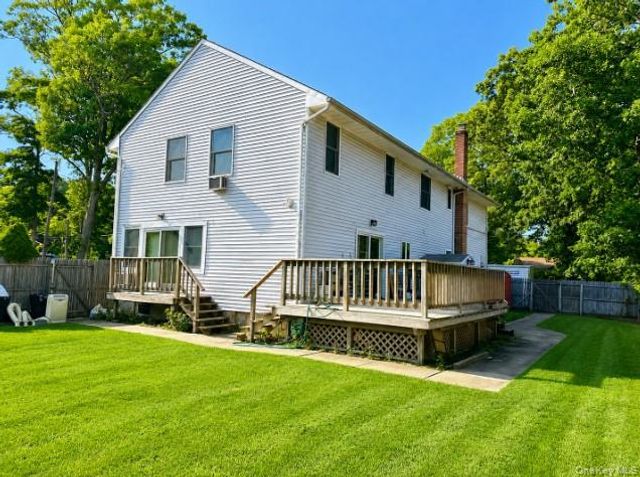 5 Forest Lane, Coram, NY 11727