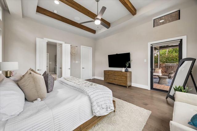 1335 Du Barry Lane, Houston, TX 77018