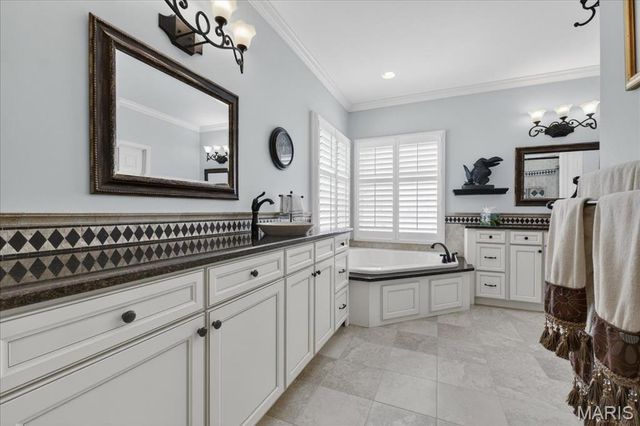 2603 Stonebriar Ridge Court, Chesterfield, MO 63017