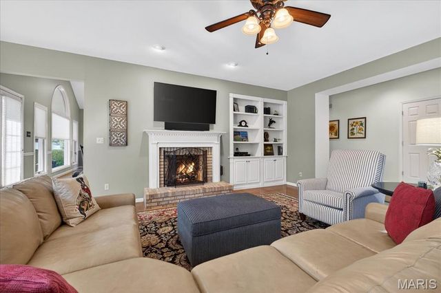 2603 Stonebriar Ridge Court, Chesterfield, MO 63017