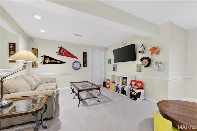 2603 Stonebriar Ridge Court, Chesterfield, MO 63017