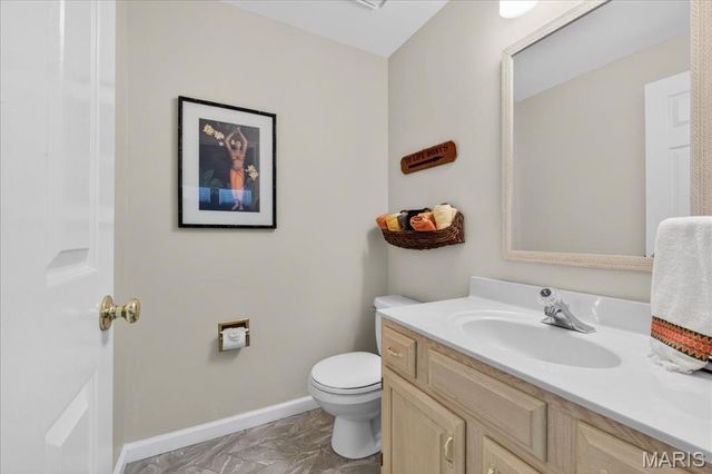 2603 Stonebriar Ridge Court, Chesterfield, MO 63017