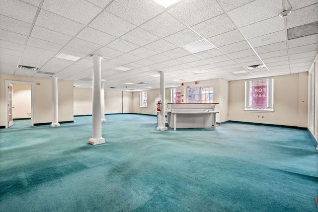 306 Cabot, Beverly, MA 01915