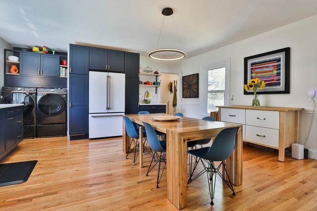 107 Central Ave, Milton, MA 02186