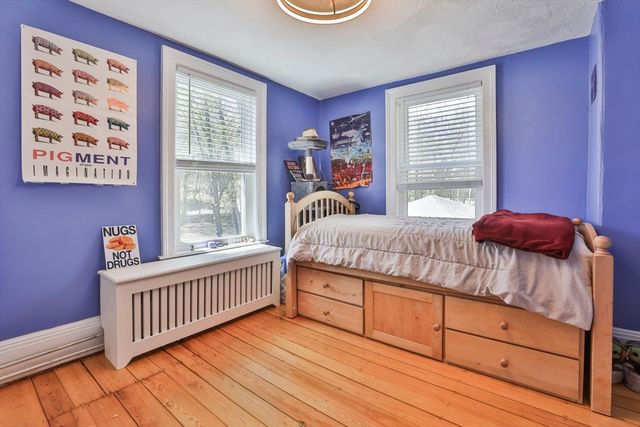 107 Central Ave, Milton, MA 02186