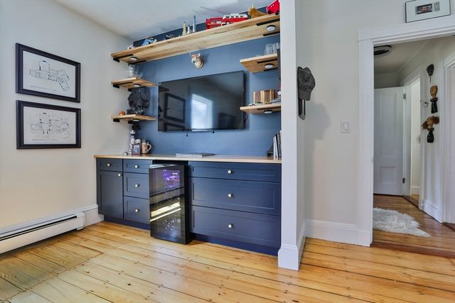 107 Central Ave, Milton, MA 02186