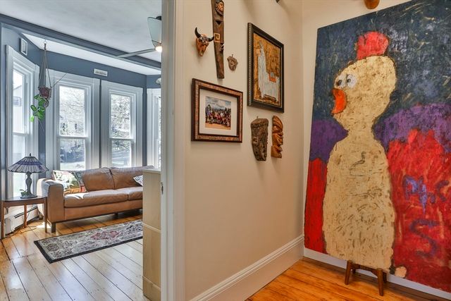 107 Central Ave, Milton, MA 02186