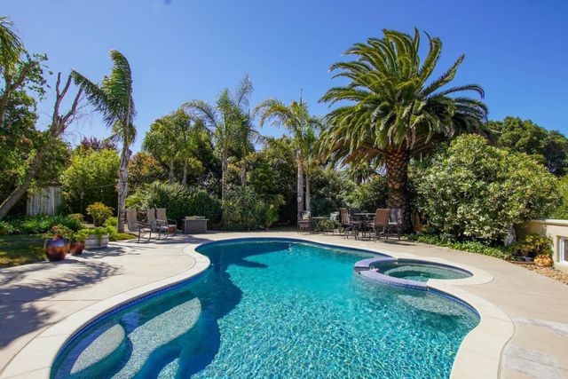 303 Taryn Court, Hollister, CA 95023