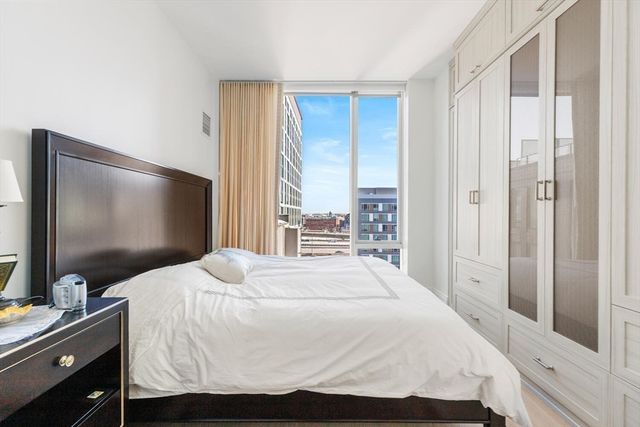 380 Harrison Ave 1126, Boston, MA 02118