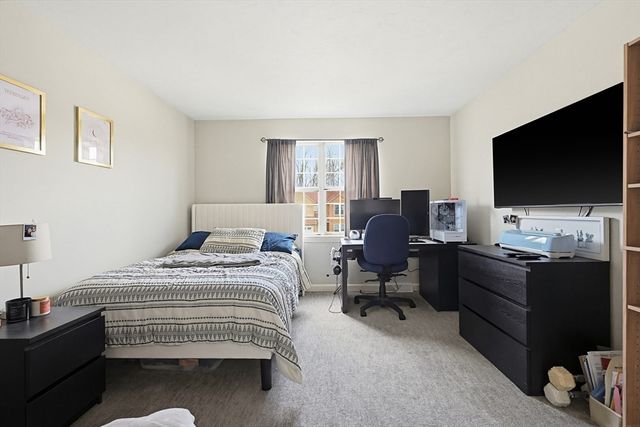 510 Ridgefield Cir C, Clinton, MA 01510
