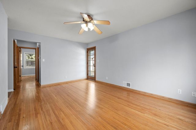 700 Edgar Avenue, Saint Paul, MN 55117