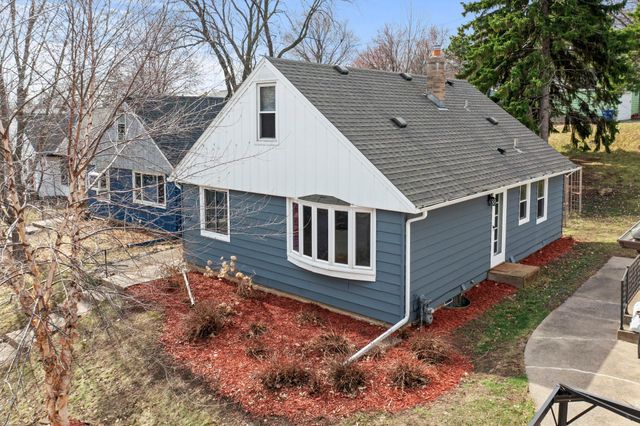 700 Edgar Avenue, Saint Paul, MN 55117