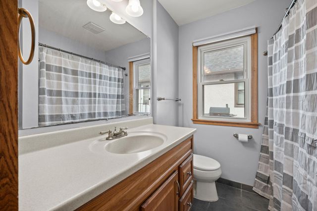 700 Edgar Avenue, Saint Paul, MN 55117