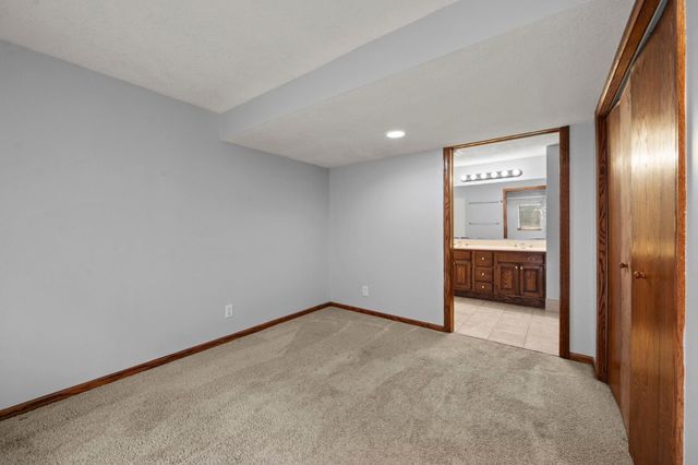 700 Edgar Avenue, Saint Paul, MN 55117