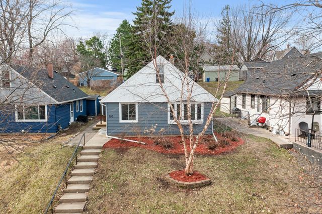 700 Edgar Avenue, Saint Paul, MN 55117