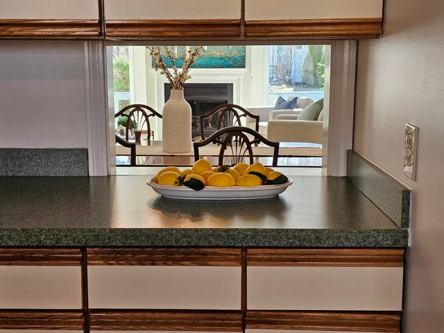 16 Walden Pond Drive, Nashua, NH 03064