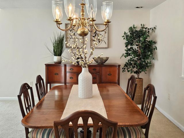 16 Walden Pond Drive, Nashua, NH 03064