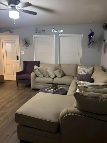 1914 Woodway Drive, Woodbranch, TX 77357