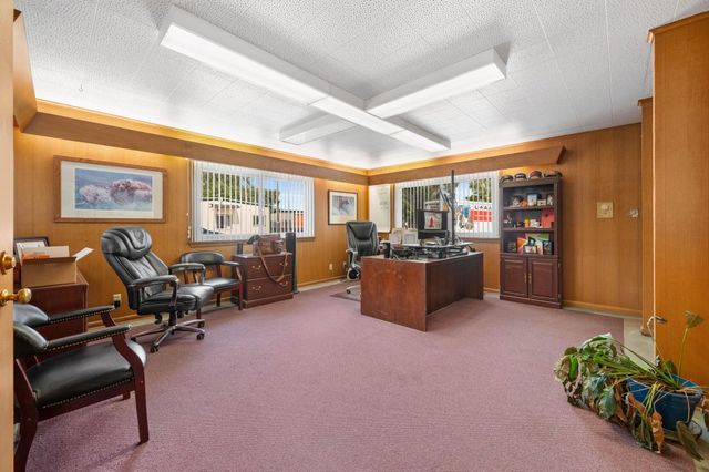 1224 W 6th Ave, El Dorado, KS 67042