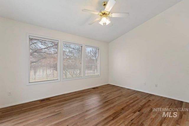 44 S Firwood Ave, Eagle, ID 83616