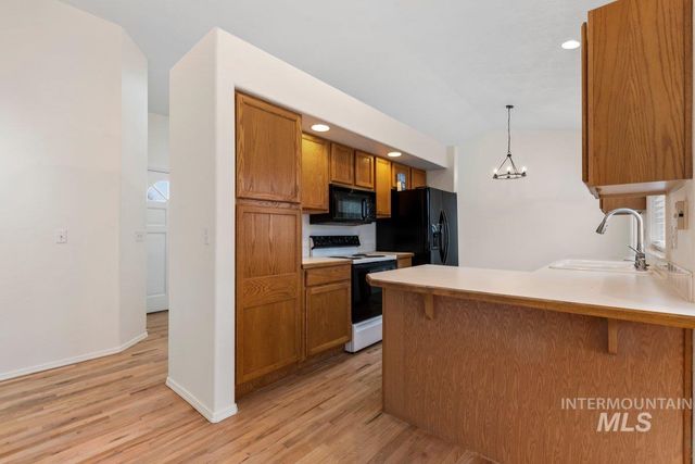 44 S Firwood Ave, Eagle, ID 83616