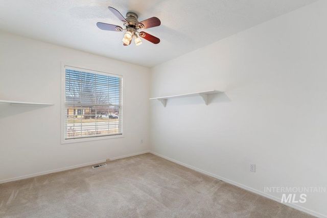 44 S Firwood Ave, Eagle, ID 83616