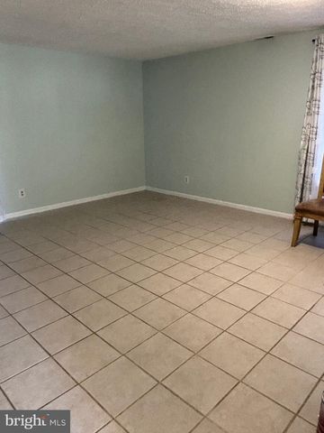 42 VICTORIA MANOR CT, Sicklerville, NJ 08081
