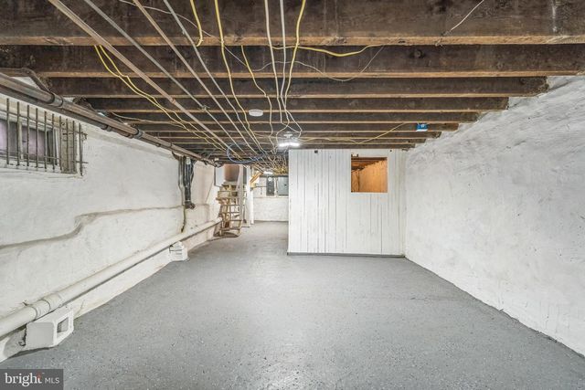 232 N CREIGHTON ST, Philadelphia, PA 19139