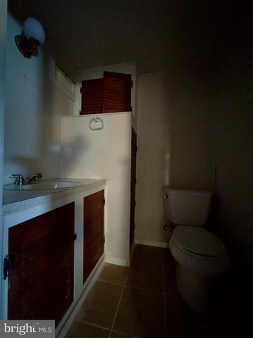 5676 UTRECHT RD, Baltimore, MD 21206