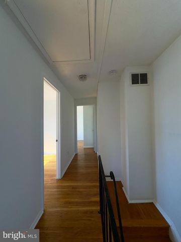 5676 UTRECHT RD, Baltimore, MD 21206