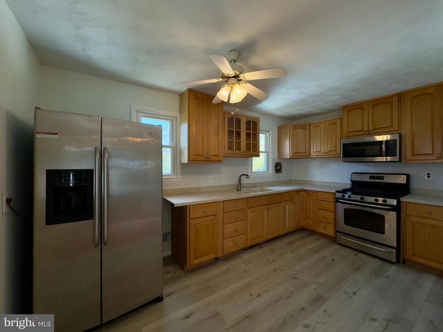 5676 UTRECHT RD, Baltimore, MD 21206