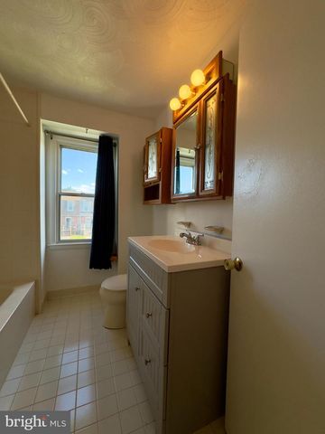5676 UTRECHT RD, Baltimore, MD 21206