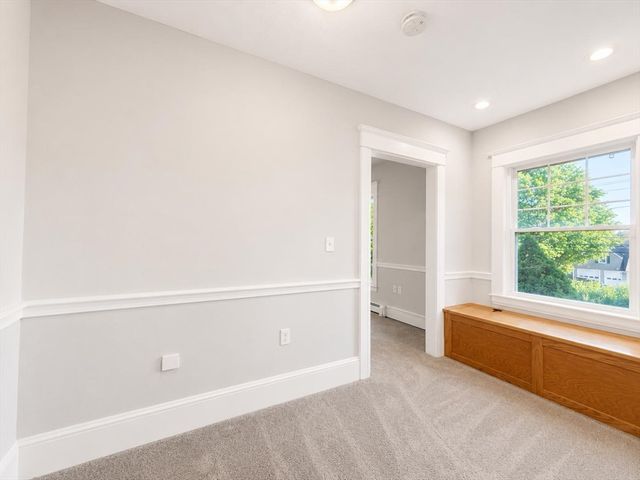 186 Prospect St, Leominster, MA 01453