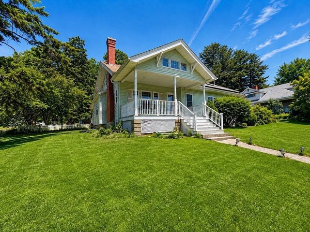 186 Prospect St, Leominster, MA 01453