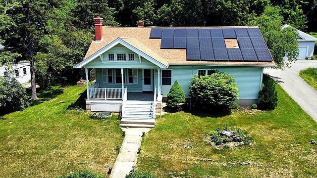 186 Prospect St, Leominster, MA 01453