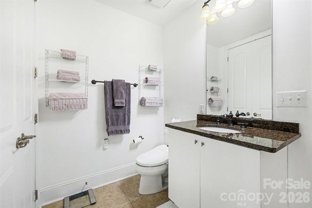 4625 Piedmont Row Drive 601, Charlotte, NC 28210