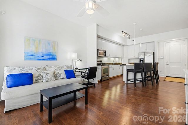 4625 Piedmont Row Drive 601, Charlotte, NC 28210