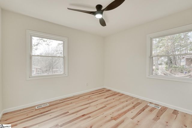 279 Pioneer Place, Spartanburg, SC 29301