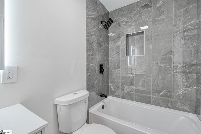 279 Pioneer Place, Spartanburg, SC 29301