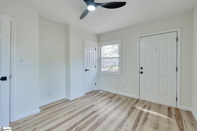 279 Pioneer Place, Spartanburg, SC 29301